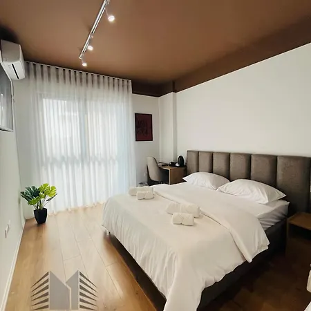 Alze - Guest house *