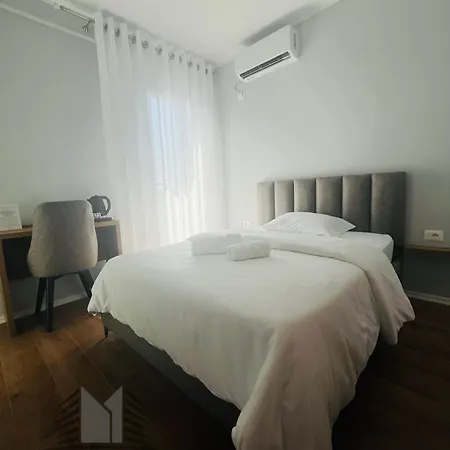 Alze - 3* Тирана